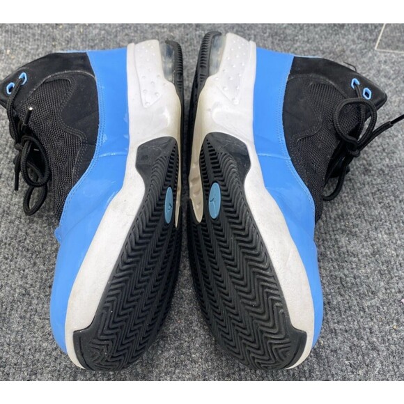 Jordan Shoes Men 9.5 Max Aura 2 Black University Blue Sneakers CK6636-041 main image 12